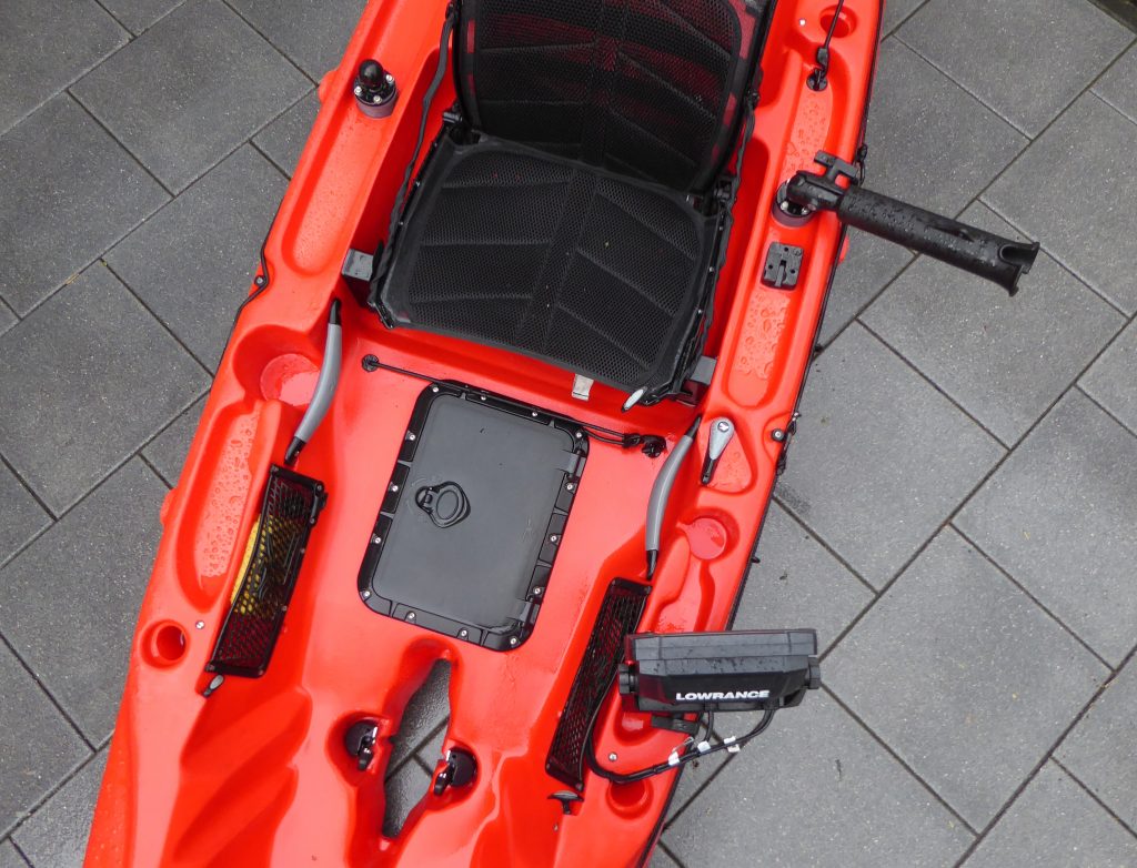 Cockpit kayak